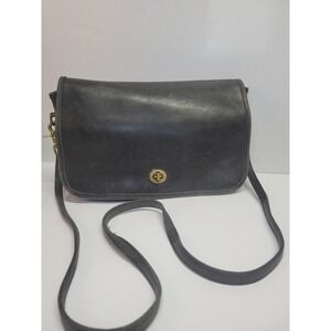 Vintage Coach City Bag Black Leather‎ Crossbody Bag Brass Hardware Classic Purse